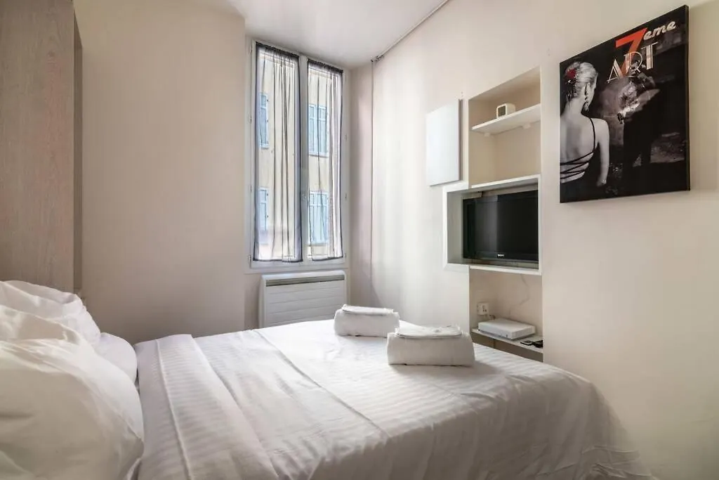 Apartment C039-Appartement Lumineux Au Suquet Pour 3 Personnes Cannes