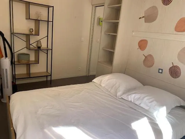 Apartment C039-Appartement Lumineux Au Suquet Pour 3 Personnes Cannes
